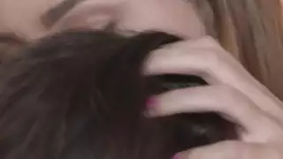 مثليات اللعب مع الجنس ولعب اطفال في غرفة النوم