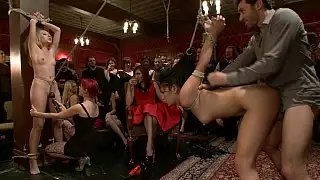 عيد ميلاد دونا BDSM