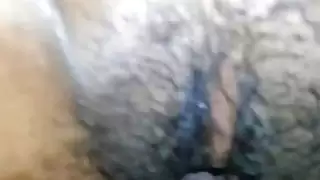 سخيف بلدي الأسود الأبيض في العديد من الطرق