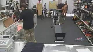 العضلات مثير أراد الديك الثابت ضخمة