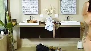 مذهلة مدلكة الآسيوية رايدر سكاي ركوب الديك جيدة