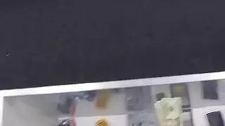 الأبنوس الصالة الرياضية المدربين ثمل من قبل رجل بيدق في مرهن
