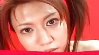 أميري سينا ​​يلعق وجهه من وجهه