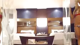 زوجين مثليه الساخنة في جاكوزي