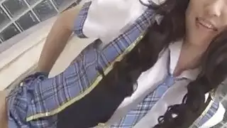 Ayane يجعل السحر مع اللسان الناعمة لها