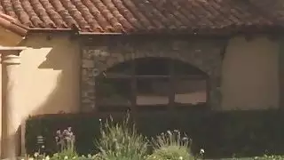 نيكي وماركس الاستكشافية الجنسي في منزل البديل