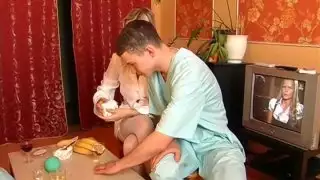 حفلة الكلية أصبحت قذرة