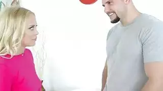 جنسي شقراء Brice Bardot مارس الجنس بواسطة لها stepbro ضخم قضيب