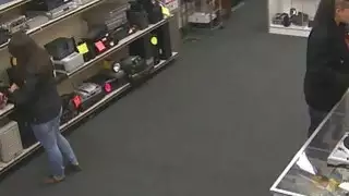 فرخ حار حلو يحب من الصعب ديك