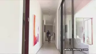 زوجة يتلقى تدليك بي بي سي من المستأجر