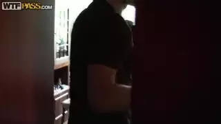 زميل يغوي صديقته لممارسة الجنس