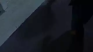 يحصل خبطت صديقته العربية السابقة في غرفة الفندق