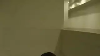 لعب Twister باسم المداعبة يليه مثليه الجنس