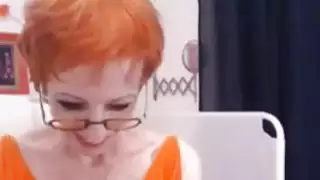 حسن المظهر نحيف الجدة كس اللعب على كاميرا ويب