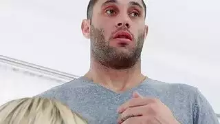 شقراء جبهة مورو ماري 3some مع dauhters خليل