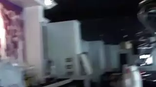 في سن المراهقة مصاصة يحصل على الدرجة