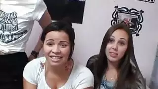 Playgirl يغري مفعم بالحيوية الفصل مع لها سمور مثير