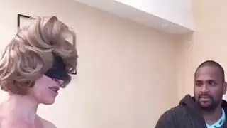 انجريد تنضج تحصل على وقوف السيارات.