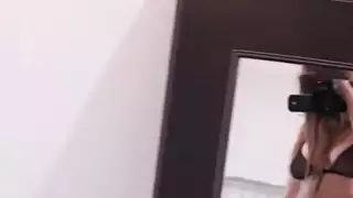 مفلس صديقة الهواة في الملابس الداخلية خبطت