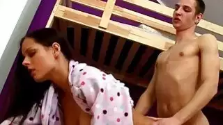 Salacious مزدوجة ذات الطابقين سخيف