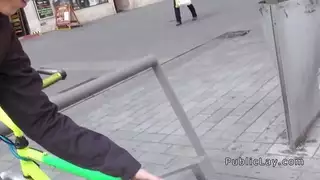 خبطت فاتنة الهواة العامة الخاصة للنقد