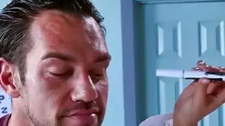 طبيب العيون مثير سافانا ستيفنز سخيف مع المريض