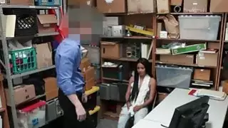 القبض على shoplifters في سن المراهقة ويدفع لممارسة الجنس الساخن