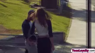 بيسبول فاتنة كيرستن لي يفرك ن الملاعين