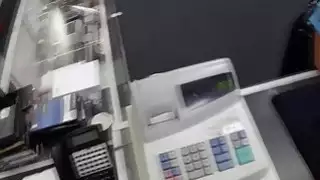 اريد جسدك بدلا من بندقيتك والقيام به في مرهن