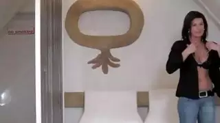 انها الساعات اباحي - الآن انها في واحد!