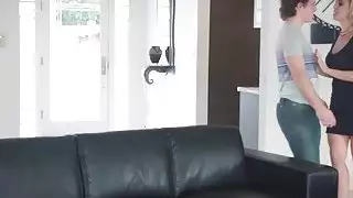 كارتر فوكس وشيري ديفيل في 3some الجنس الساخن