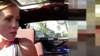 غريب الشقراء الهاوي شقراء تبيع سيارتها تبيع نفسها