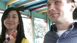 الساخنة playgirl هو deligting الرجل مع اللسان بذيء
