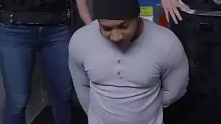 سوبر حار مفلس منتظم شرطي الكلبة القبض و خبطت عشيق أسود في ال مدخل