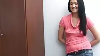 امرأة سمراء الساخنة استخدام الصعب الديك
