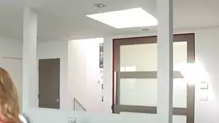 فاتنة شقراء الساخنة زوي يحب الحصول على شقي معها stepmom