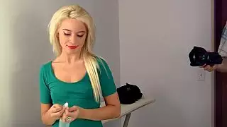 18 يو فتاة جامعية شقراء كايلي