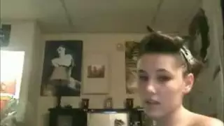 لذيذ تبحث emo GF تمتص والملاعين