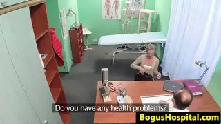 مرضى الأوروبي assfucked المتلصص creampie
