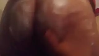 فاتنة سوداء يمارسون الجنس مع BF لها