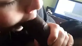 صديقة تمتص ديكي بوف