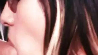 هولي هو وقحة ناضجة قرنية جدا