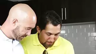 لعبة Pops Have Some Fun من بطولة اليشم ومولي