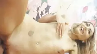 بلدي الحجرة تحصل مارس الجنس و facialed بواسطة لها boyfri