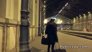 الهنغارية هوتي الانفجارات الديك ضخمة